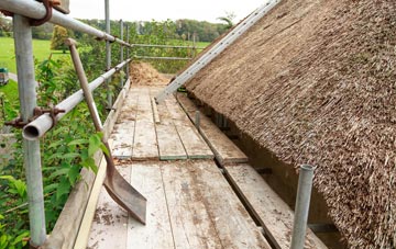 advantages of St Illtyd thatch roofing